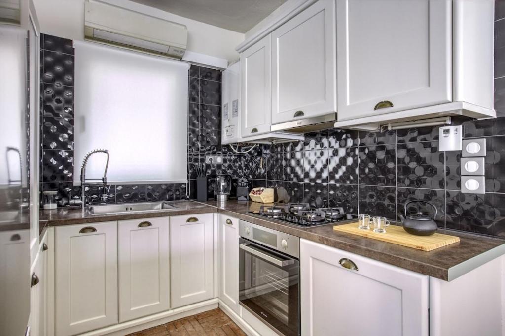 Apartament Sunny Luxury Loft,Stunning Acropolis View, Jacuzzi Ateny Zewnętrze zdjęcie