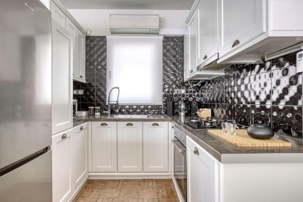 Apartament Sunny Luxury Loft,Stunning Acropolis View, Jacuzzi Ateny Zewnętrze zdjęcie